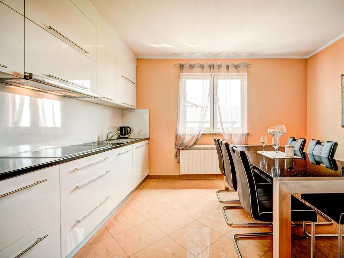 Apartment Tommy-2 By Interhome Kmeti 克罗地亚
